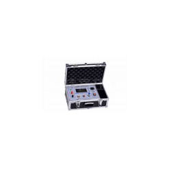 Bộ hiệu chuẩn bộ đếm xả sét Wuhan UHV-545